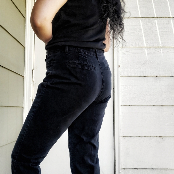 Gloria Vanderbilt | Black Straight Leg Jeans - Picture 3 of 6